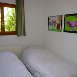 Melezes K 040 - & Nature 10 Pers *